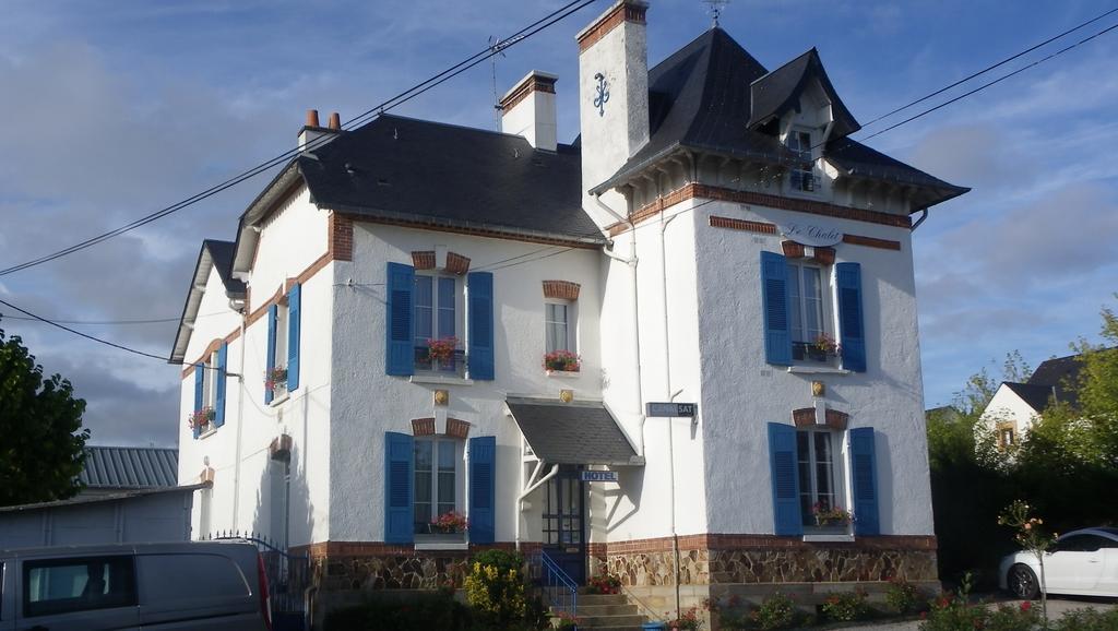 Hotel Restaurant Le Chalet Guemene-Penfao Экстерьер фото