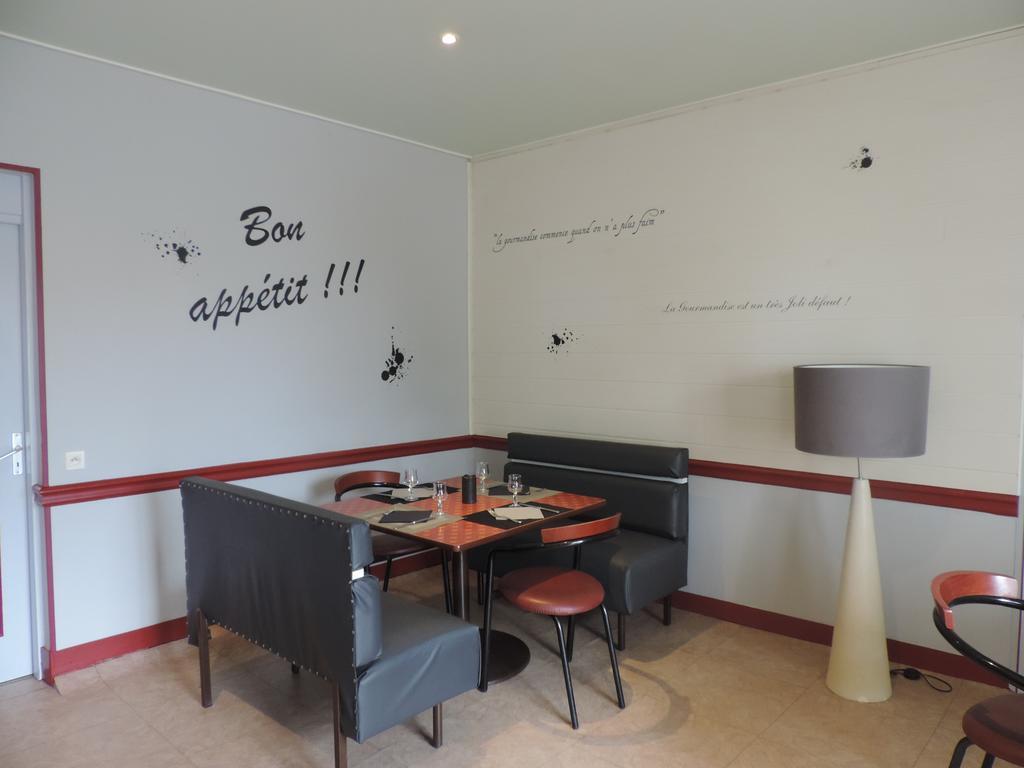 Hotel Restaurant Le Chalet Guemene-Penfao Экстерьер фото